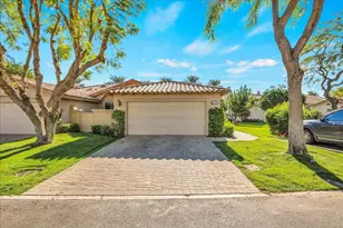 48110 Via Vallarta, La Quinta, CA 92253 - Photo 3