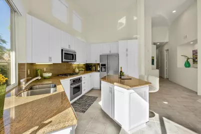 48110 Via Vallarta, La Quinta, CA 92253 - Photo 13