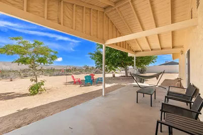 56034 Desert Gold Drive, Yucca Valley, CA 92284 - Photo 35