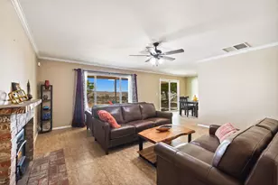 56034 Desert Gold Dr, Yucca Valley, CA 92284 - Photo 7