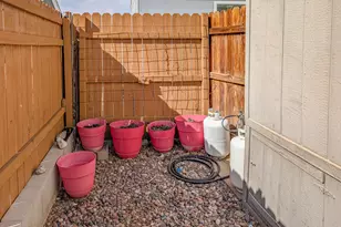 70200 Dillon Road, Desert Hot Springs, CA 92241 - Photo 35