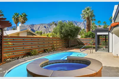 1351 E Luna Way, Palm Springs, CA 92262 - Photo 1