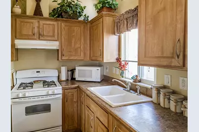 70200 Dillon Road #437, Desert Hot Springs, CA 92241 - Photo 7