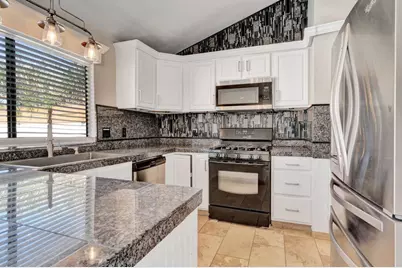 3291 N Sandspring Drive, Palm Springs, CA 92262 - Photo 9