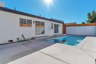 3291 N Sandspring Dr, Palm Springs, CA 92262 - Photo 5