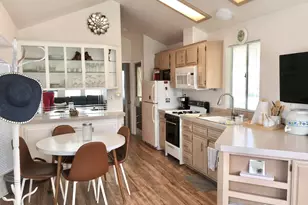 74711 Dillon Rd Spc 103, Desert Hot Springs, CA 92241 - Photo 11