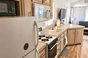 74711 Dillon Rd Spc 103, Desert Hot Springs, CA 92241 - Photo 11