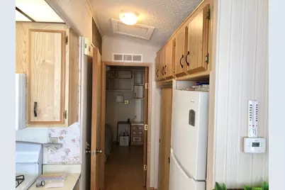 74711 Dillon Rd Spc 996, Desert Hot Springs, CA 92241 - Photo 11