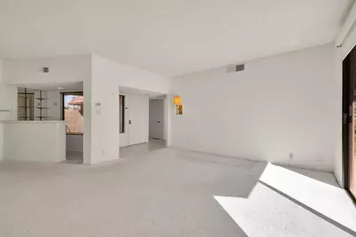 35401 Calle Sonseca, Cathedral City, CA 92234 - Photo 9