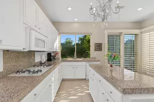 205 Kavenish Dr, Rancho Mirage, CA 92270 - Photo 17