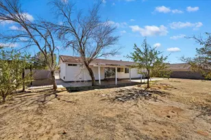 12546 Navajo Rd, Apple Valley, CA 92308 - Photo 27