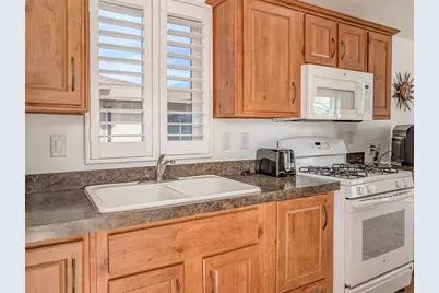 70200 Dillon Road #2, Desert Hot Springs, CA 92241 - Photo 13