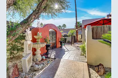 525 Thornhill Road, Palm Springs, CA 92264 - Photo 7