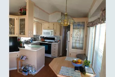 84136 Ave 44, #117 #117, Indio, CA 92203 - Photo 5