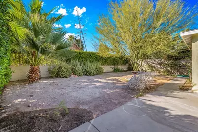 770 N Paseo De Anza, Palm Springs, CA 92262 - Photo 9