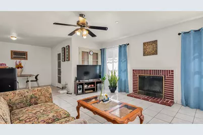 4267 E Sunny Dunes Road, Palm Springs, CA 92264 - Photo 9