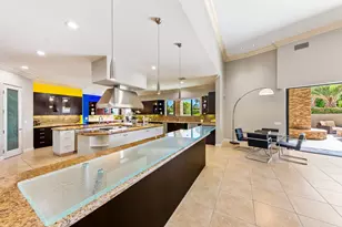 15 Sun Ridge Cir, Rancho Mirage, CA 92270 - Photo 17