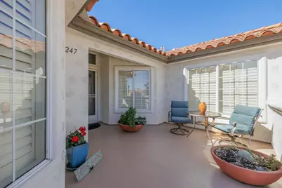 247 Vista Royale Circle W, Palm Desert, CA 92211 - Photo 9