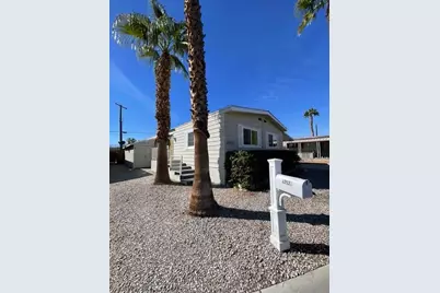 32523 Flagstaff Avenue, Thousand Palms, CA 92276 - Photo 3