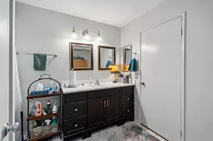 200 E Racquet Club Road, Palm Springs, CA 92262 - Photo 17