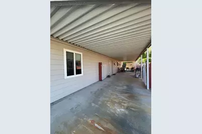 33621 Westchester Drive, Thousand Palms, CA 92276 - Photo 29