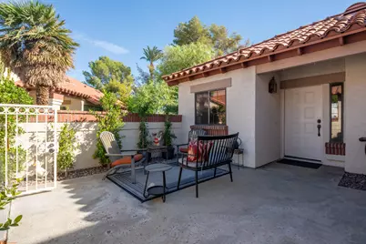 112 Sarona Circle, Palm Desert, CA 92211 - Photo 7