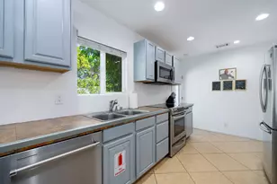 830 N Riverside Dr, Palm Springs, CA 92264 - Photo 23