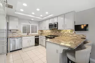 83 Conejo Cir, Palm Desert, CA 92260 - Photo 11