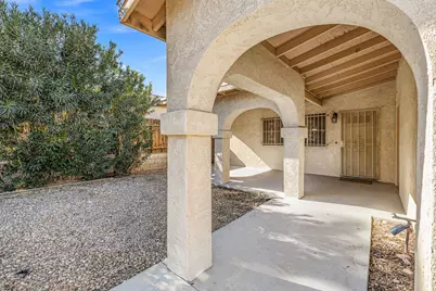 51785 Avenida Ramirez, La Quinta, CA 92253 - Photo 3