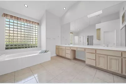 56805 Merion, La Quinta, CA 92253 - Photo 23