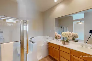 1123 E Circulo San Sorrento Rd, Palm Springs, CA 92262 - Photo 11