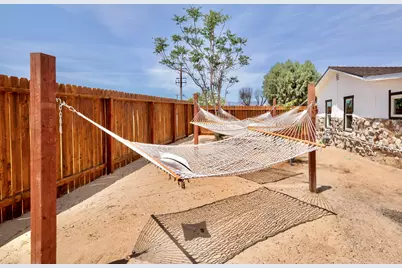 6451 Mountain View Street, Joshua Tree, CA 92252 - Photo 29