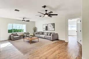 38525 Desert Greens Dr E, Palm Desert, CA 92260 - Photo 19