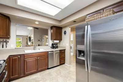 285 Desert Falls Drive E, Palm Desert, CA 92211 - Photo 27