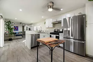 110 Saturn St, Palm Springs, CA 92264 - Photo 9