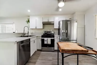 110 Saturn Street, Palm Springs, CA 92264 - Photo 11