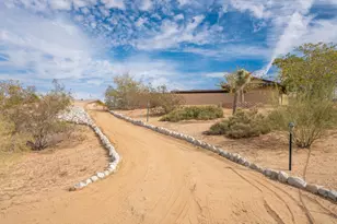 7390 Camarilla Ave, Yucca Valley, CA 92284 - Photo 45