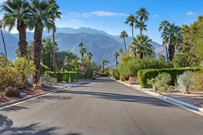 2183 E Paseo Gracia, Palm Springs, CA 92262 - Photo 39