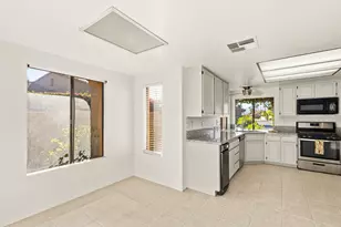 44695 Monaco Cir, Palm Desert, CA 92260 - Photo 15