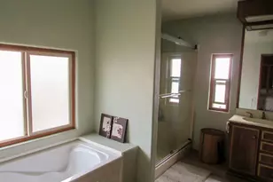 38400 Fawn Springs Dr, Palm Desert, CA 92260 - Photo 9