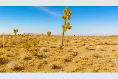 6982 South Street, Phelan, CA 92371 - Photo 1