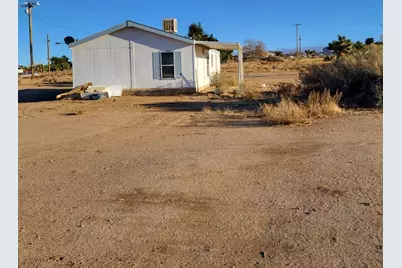 9572 Smith Road, Phelan, CA 92371 - Photo 17