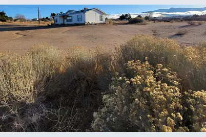 9572 Smith Road, Phelan, CA 92371 - Photo 19