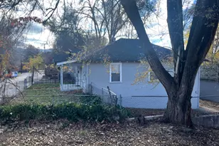 40 Foss St, Susanville, CA 96130 - Photo 3