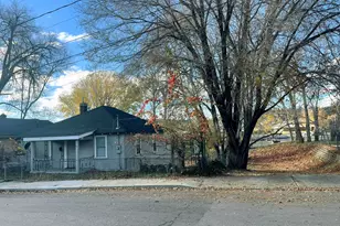 40 Foss St, Susanville, CA 96130 - Photo 9