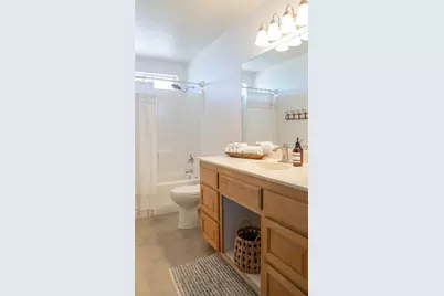 56625 Lowe Avenue, Yucca Valley, CA 92284 - Photo 21
