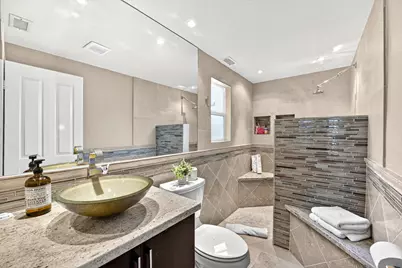 370 Cypress Point Drive, Palm Desert, CA 92211 - Photo 29