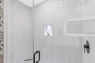 126 Avellino Cir, Palm Desert, CA 92211 - Photo 17