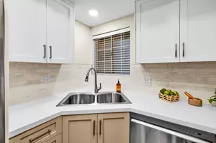 2700 Lawrence Crossley Rd, Palm Springs, CA 92264 - Photo 15