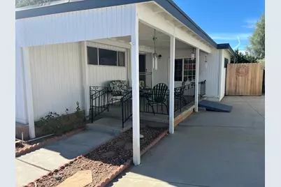 16821 Lakeside Court, Desert Hot Springs, CA 92241 - Photo 5